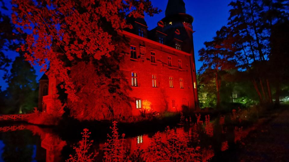 Eventtechnik-Bonn-Beleuchtung-Châteauform'-Schloss-Krickenbeck